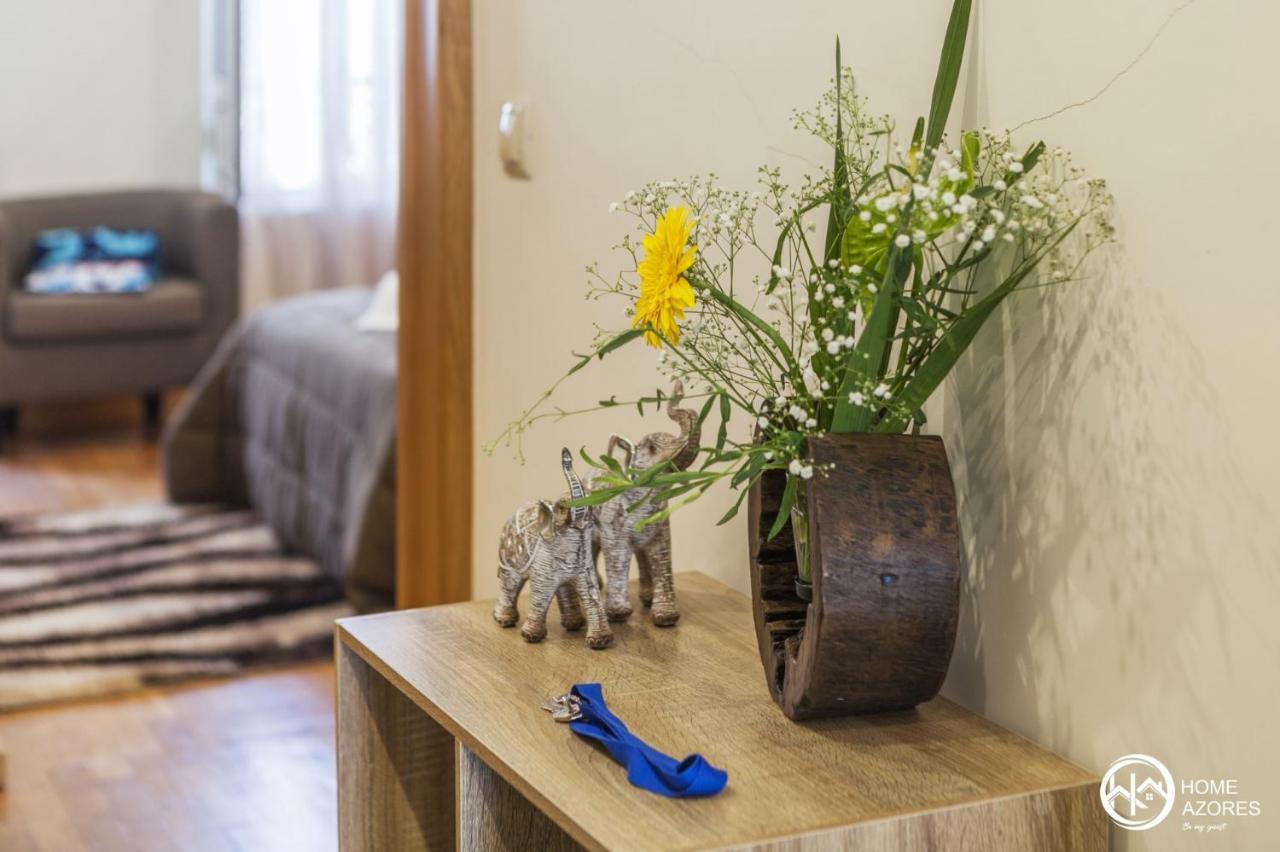 Ponta Delgada Home Azores - Calheta Suites Downtown מראה חיצוני תמונה