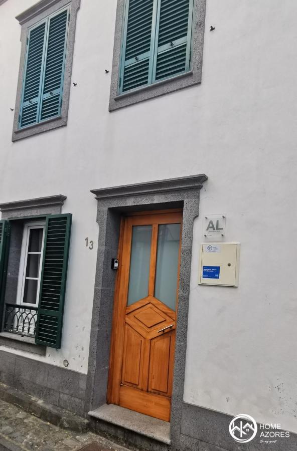 Ponta Delgada Home Azores - Calheta Suites Downtown מראה חיצוני תמונה